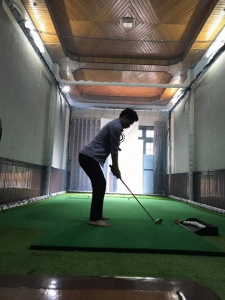 Cung cấp thi công phòng tập golf sân green tại Hà Quang
